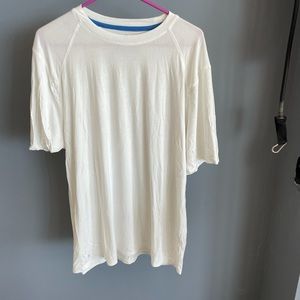 Men’s Free Fly T-shirt (size large)